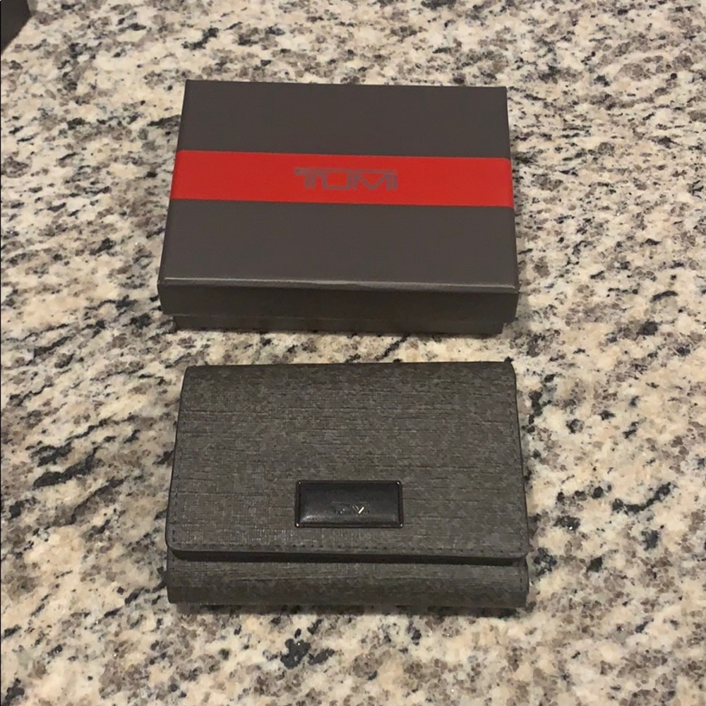 Tumi Wallet